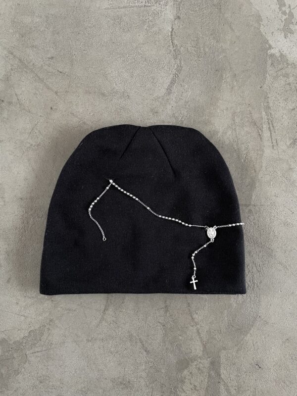 Beanie con rosario